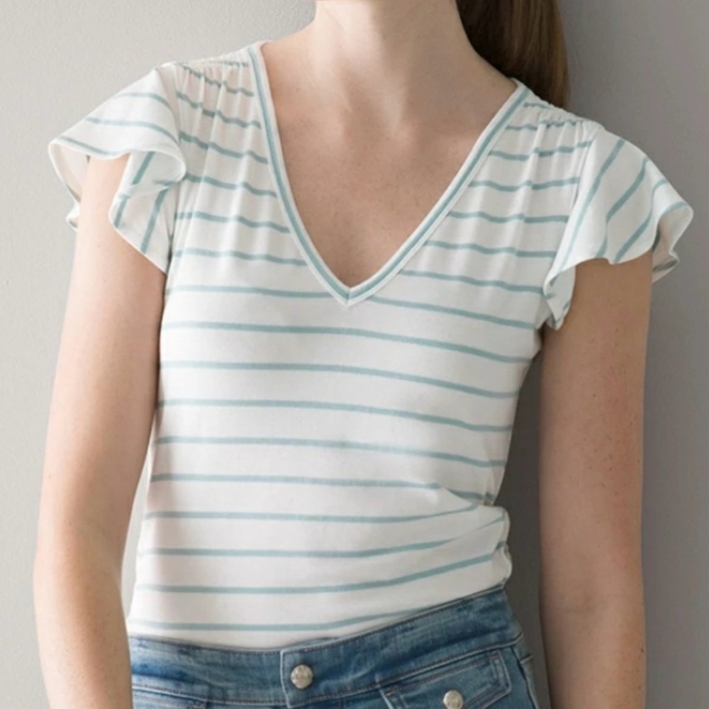 WHBM Glamgetter Tee Daphne Aquifer White Striped V-Neck Tee Flutter Size Large